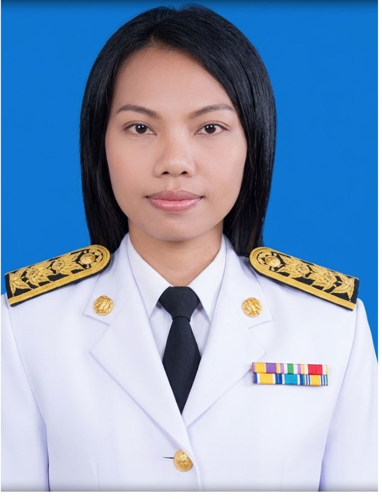 นางสาววราพร  ทองดีนอก
