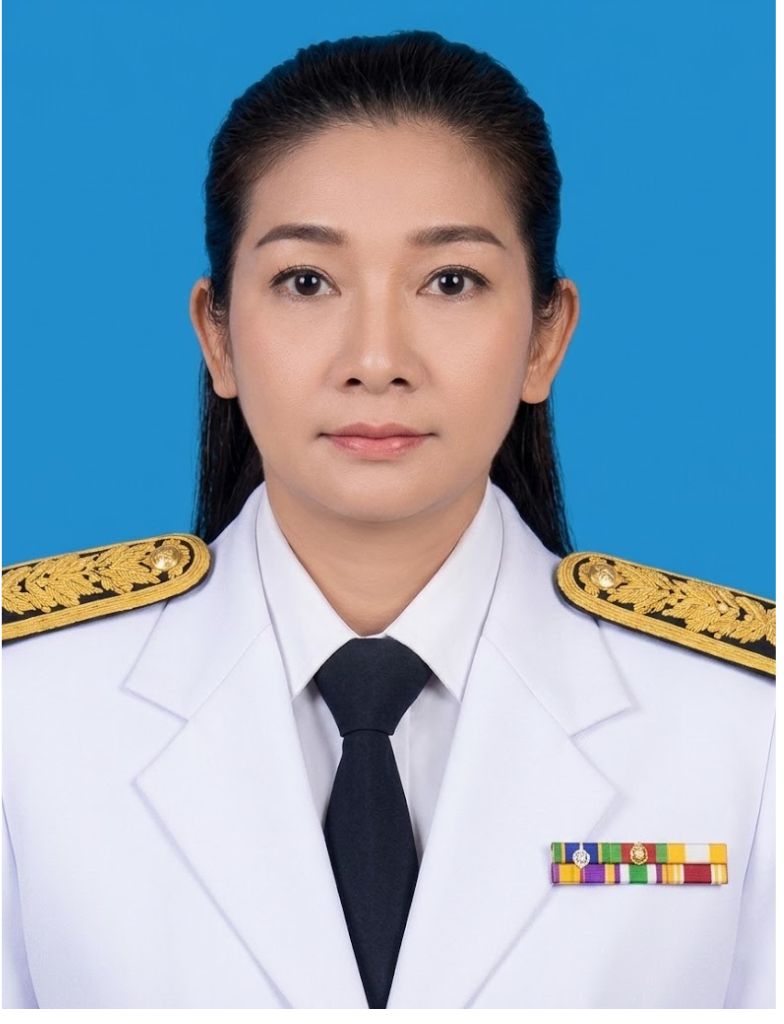 นางสาวอนิสรา  หมวกแก้ว