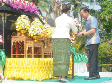 ร่วมพิธีวางพานพุ่มถวายสักการะพระราชวรวงศ์เธอ ... พารามิเตอร์รูปภาพ 15