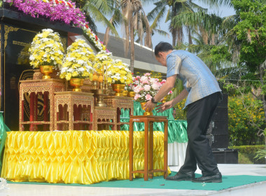 ร่วมพิธีวางพานพุ่มถวายสักการะพระราชวรวงศ์เธอ ... พารามิเตอร์รูปภาพ 16